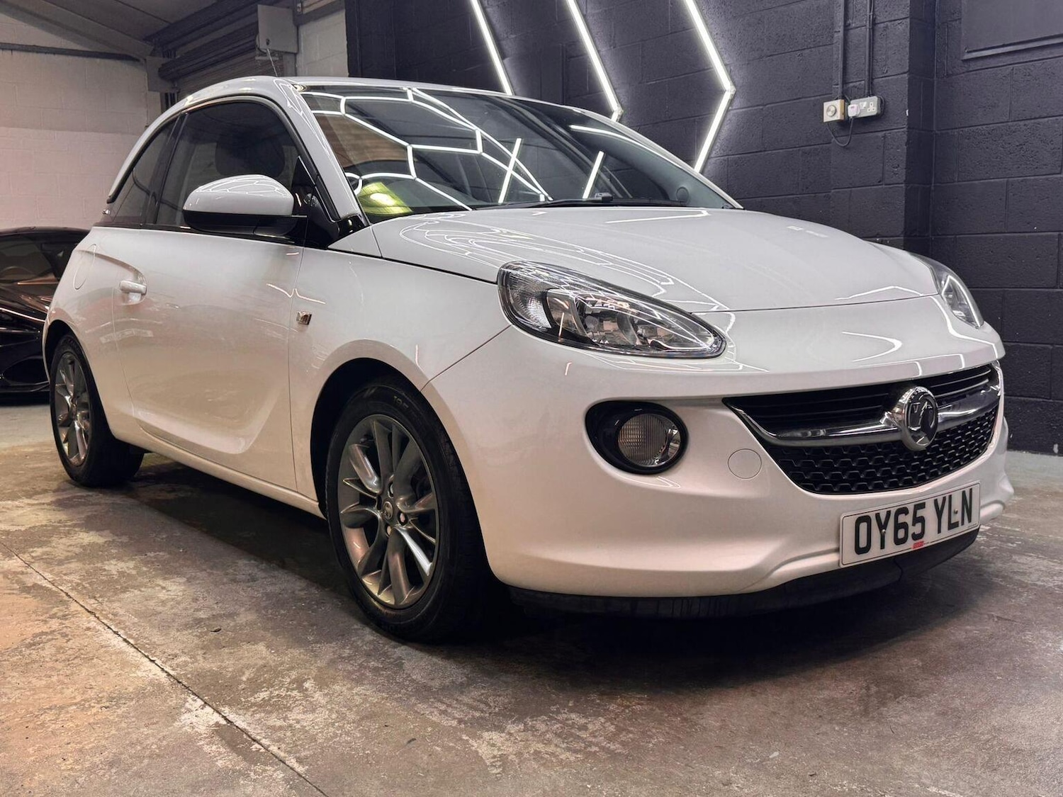 Used Vauxhall ADAM 2015 for sale - 77423419: Photo 31