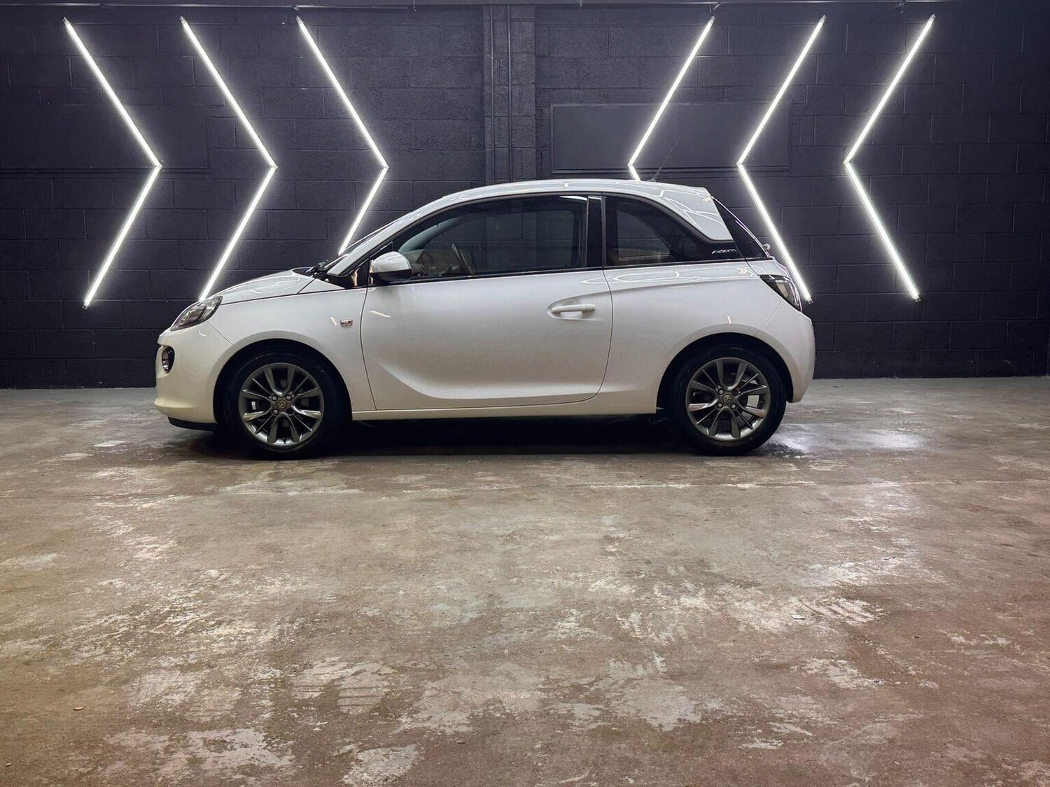 Used Vauxhall ADAM 2015 for sale - 77423419: Photo 7