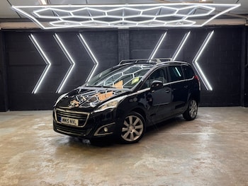 Used Peugeot 5008 2015 for sale - 78992191: Photo