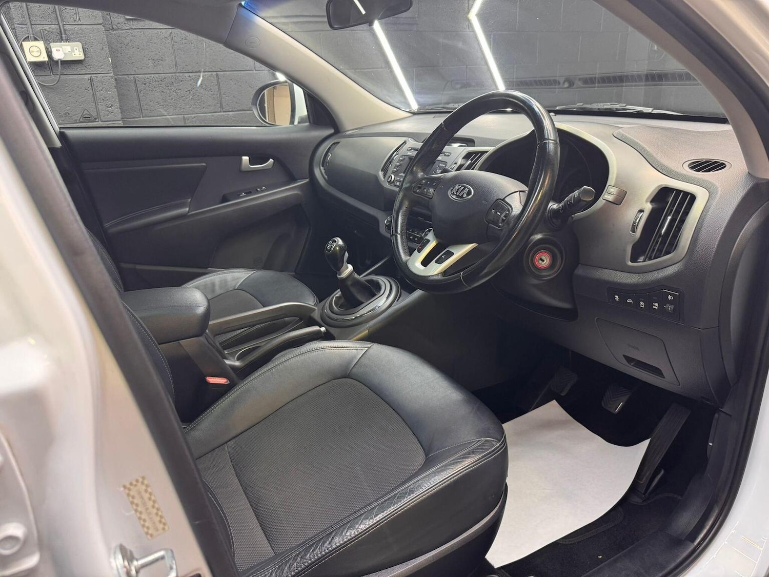 Used Kia Sportage 2015 for sale - 76725671: Photo 35