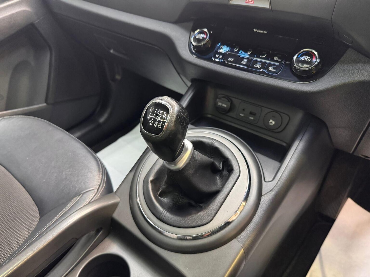 Used Kia Sportage 2015 for sale - 76725671: Photo 44