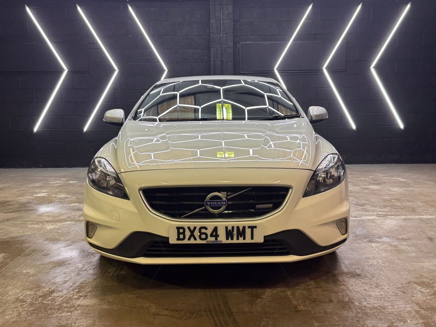 Used Volvo V40 2014 for sale - 77668668: Photo 14