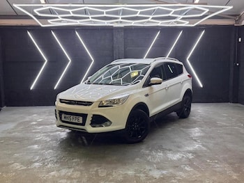 Used Ford Kuga 2015 for sale - 79372188: Photo