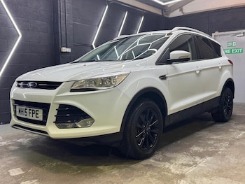 Used Ford Kuga 2015 for sale - 79372188: Photo