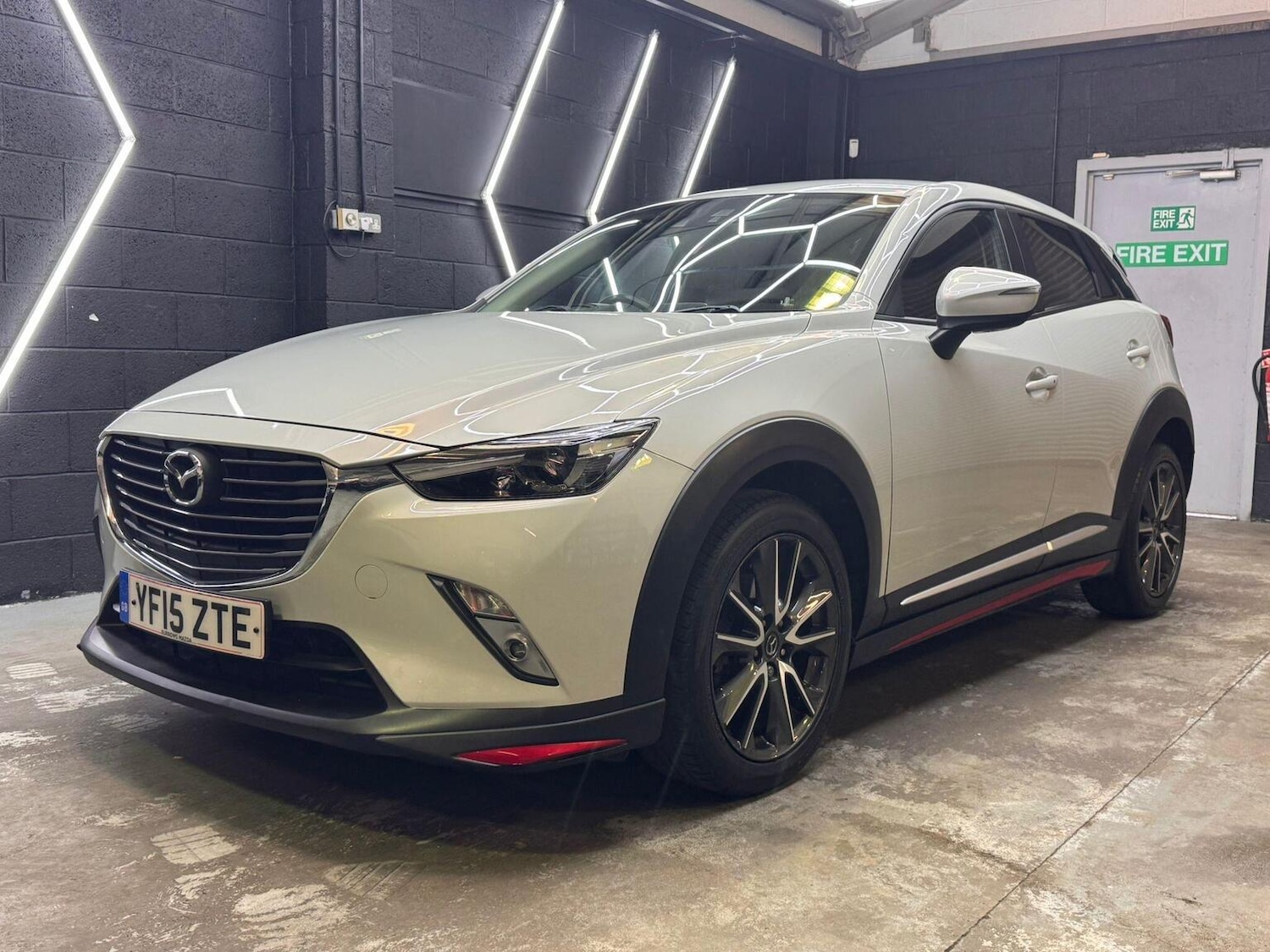 Used Mazda CX-3 2015 for sale - 77270980: Photo 18