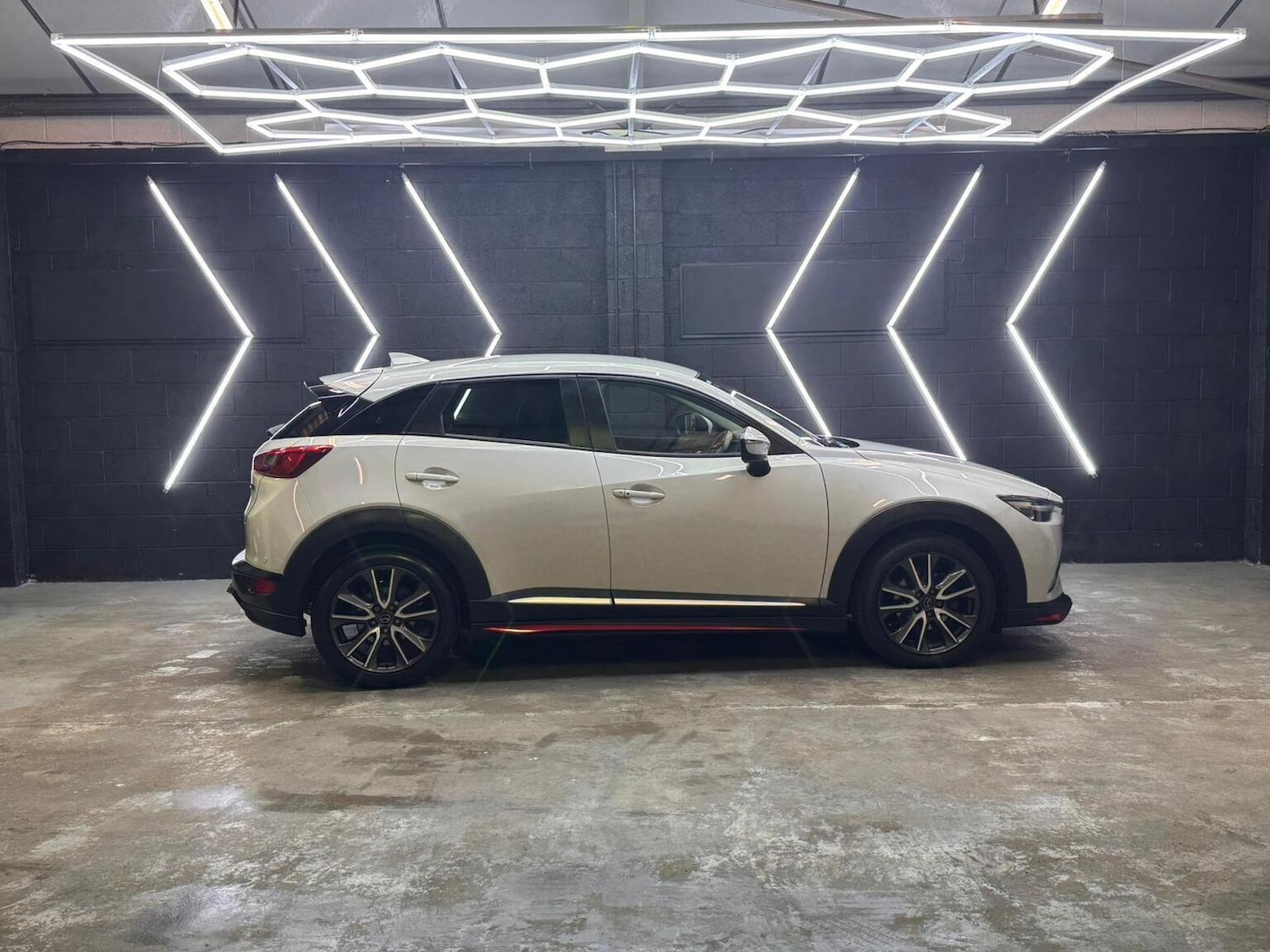 Used Mazda CX-3 2015 for sale - 77270980: Photo 25