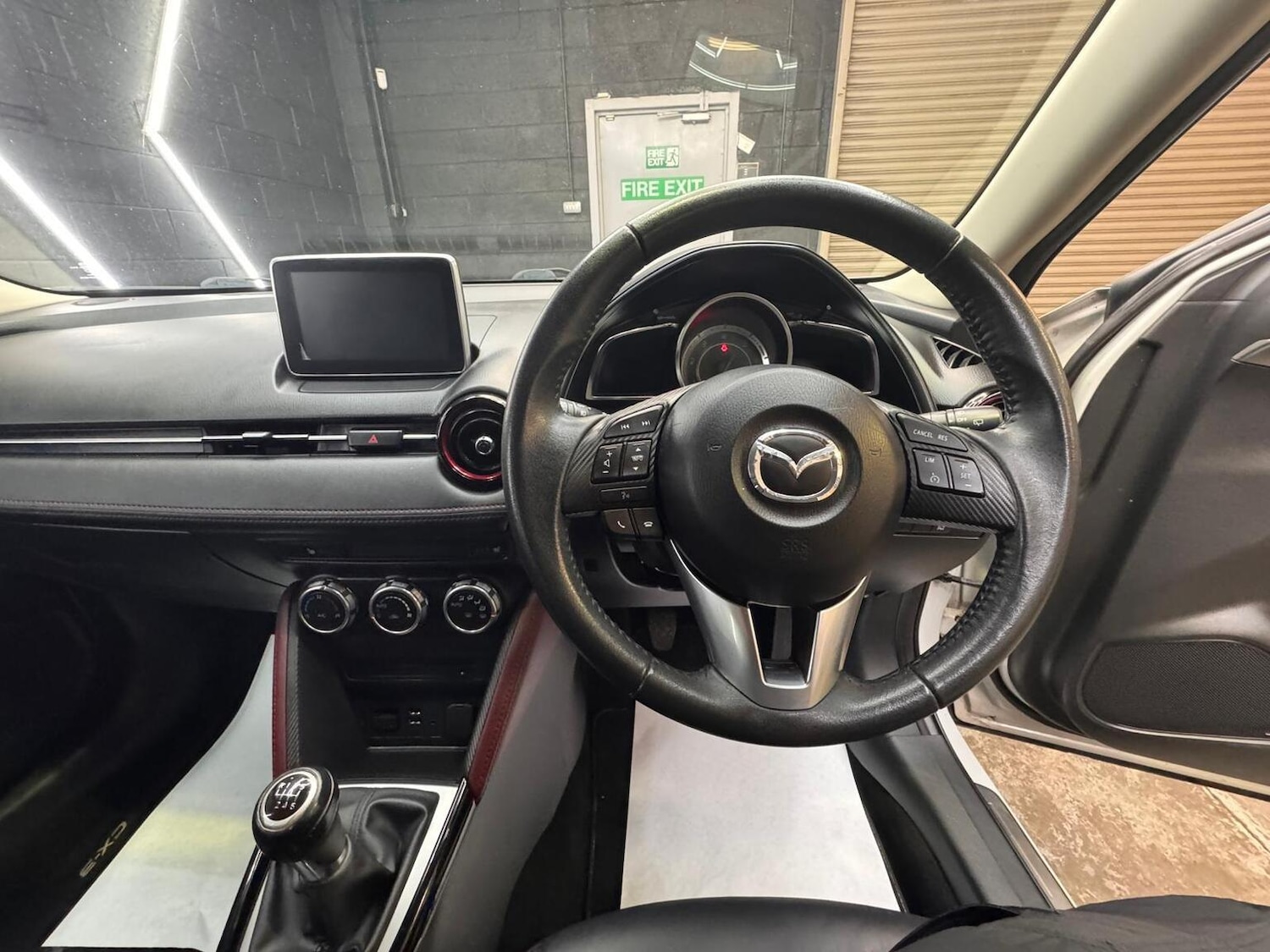 Used Mazda CX-3 2015 for sale - 77270980: Photo 33
