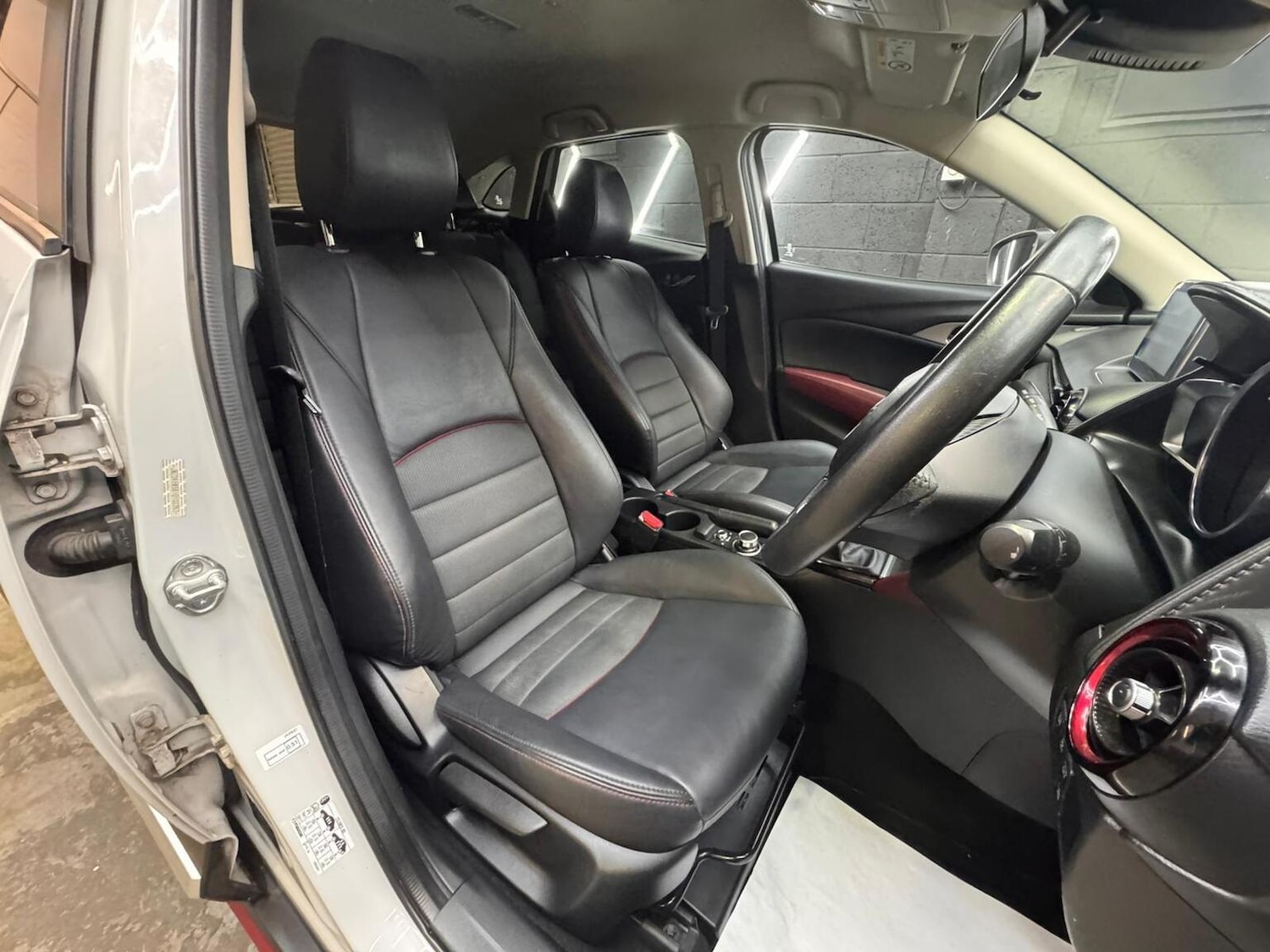 Used Mazda CX-3 2015 for sale - 77270980: Photo 36