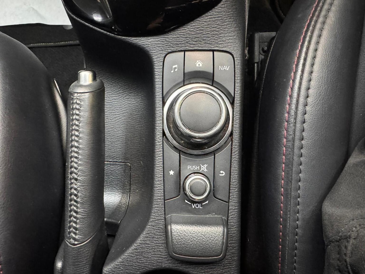 Used Mazda CX-3 2015 for sale - 77270980: Photo 44