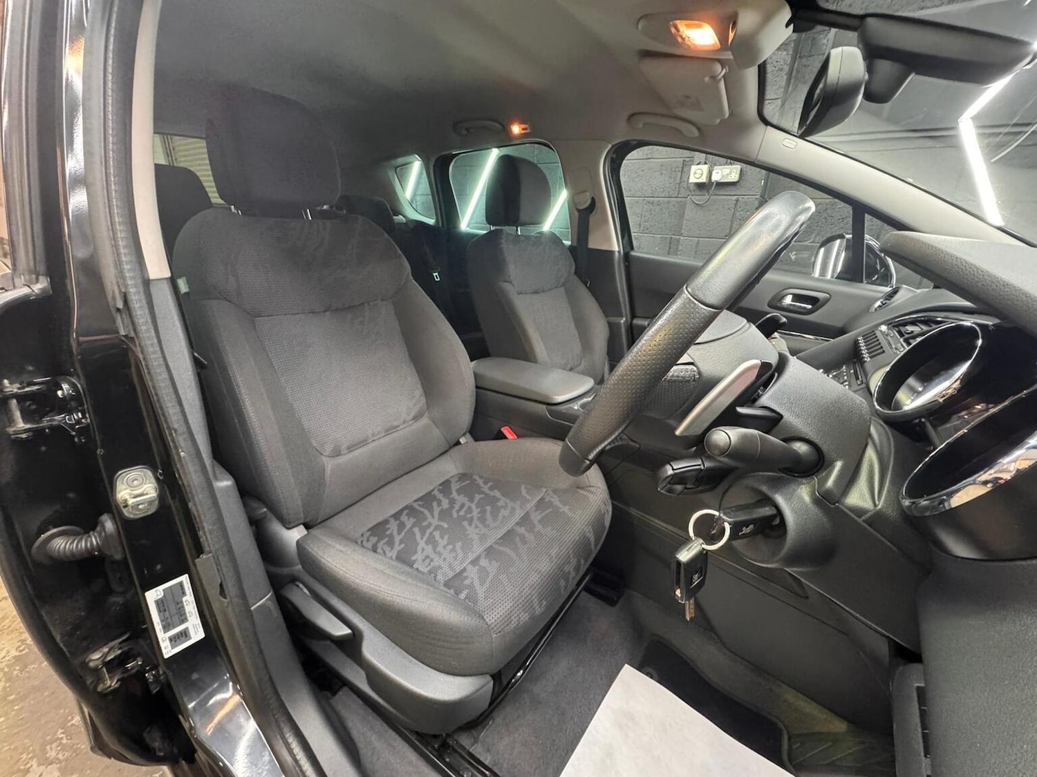 Used Peugeot 3008 2014 for sale - 76956928: Photo 28