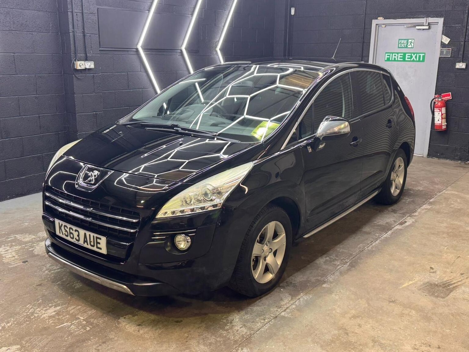 Used Peugeot 3008 2014 for sale - 76956928: Photo 5