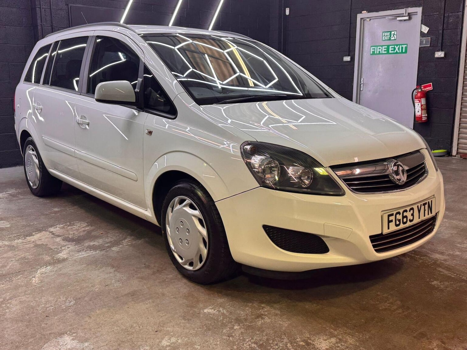 Used Vauxhall Zafira 2013 for sale - 76918421: Photo 14