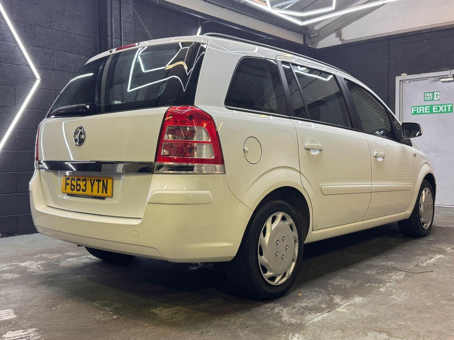 Used Vauxhall Zafira 2013 for sale - 76918421: Photo 17