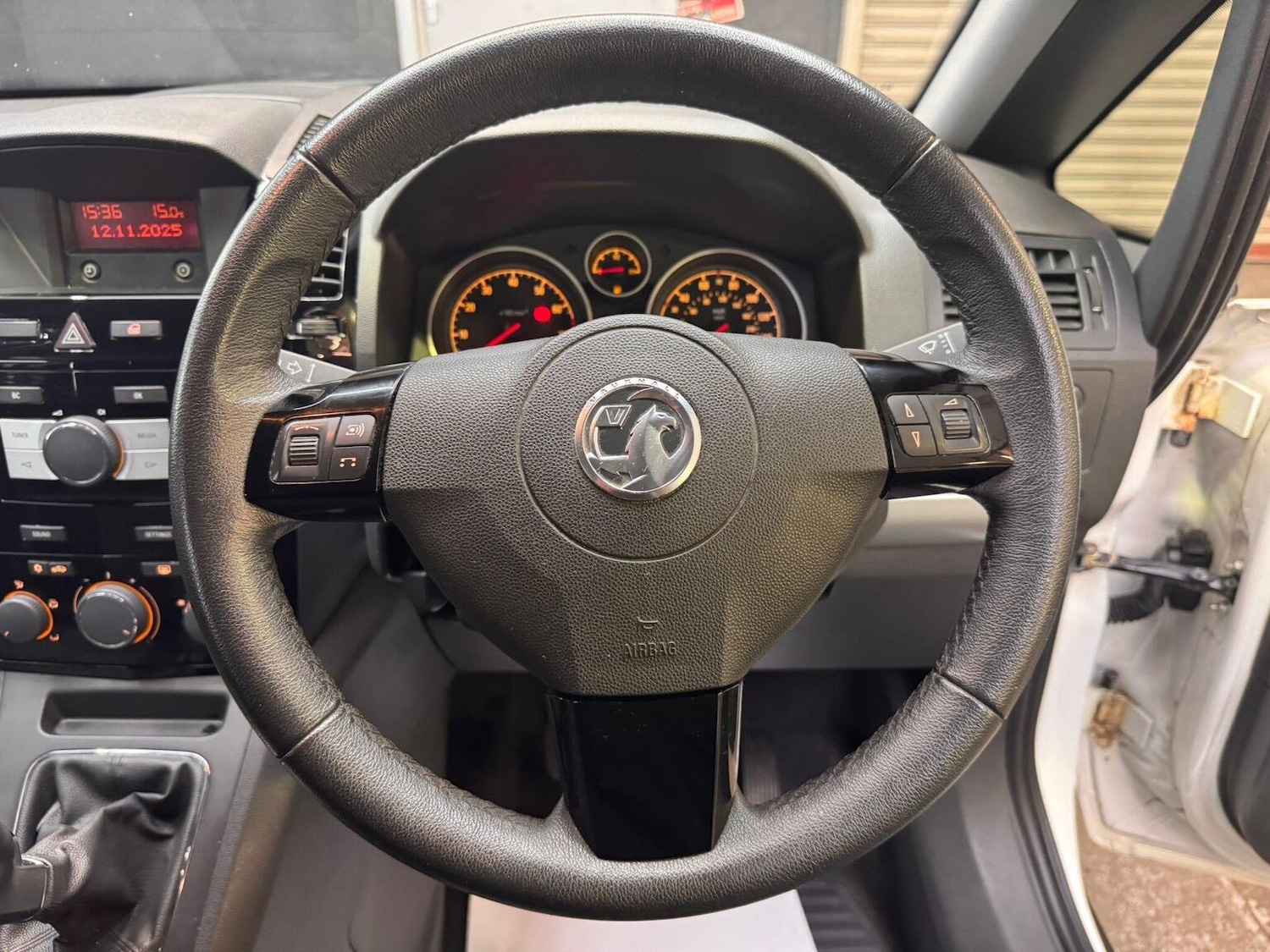 Used Vauxhall Zafira 2013 for sale - 76918421: Photo 25