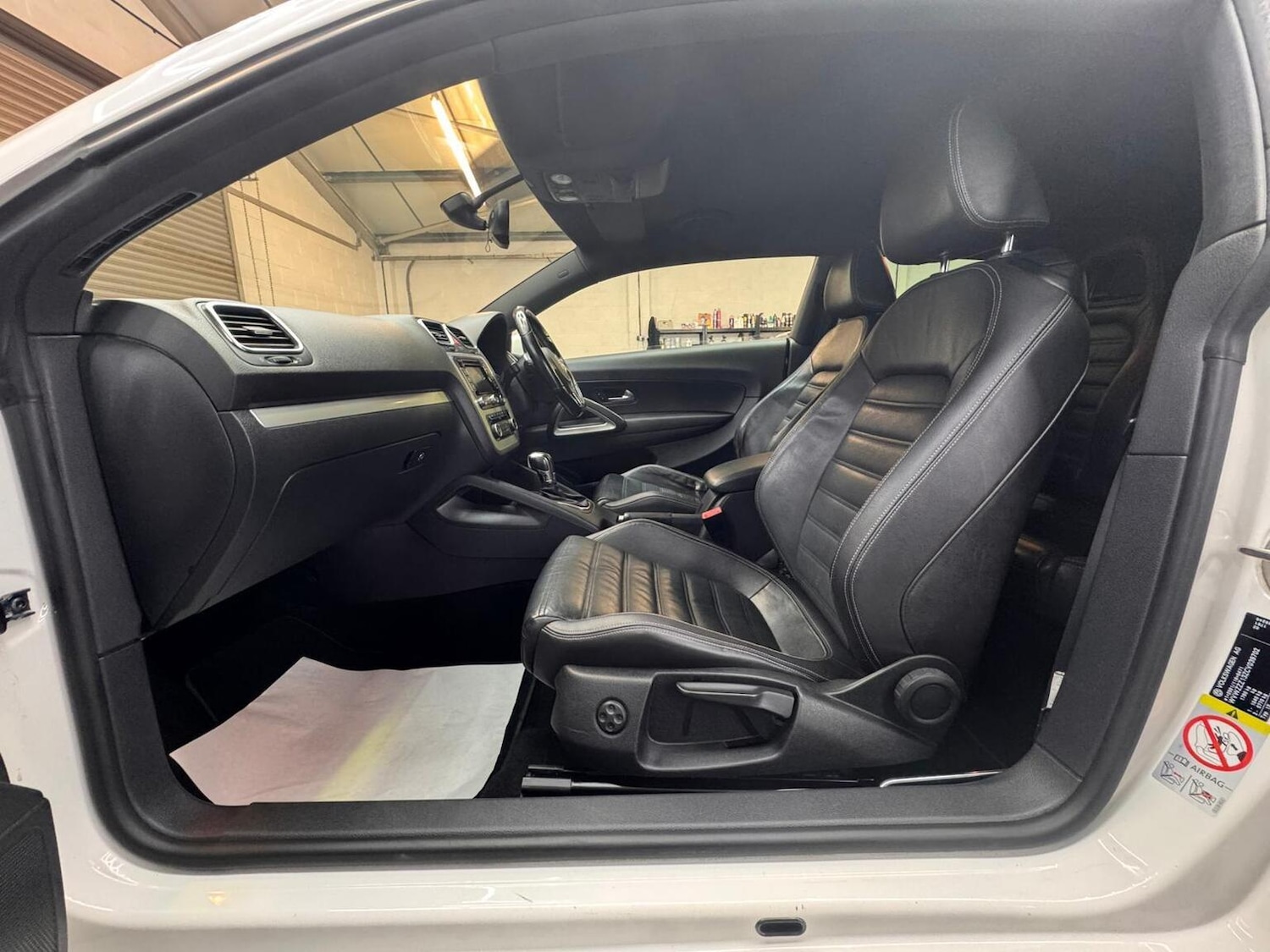 Used Volkswagen Scirocco 2012 for sale - 76769948: Photo 42