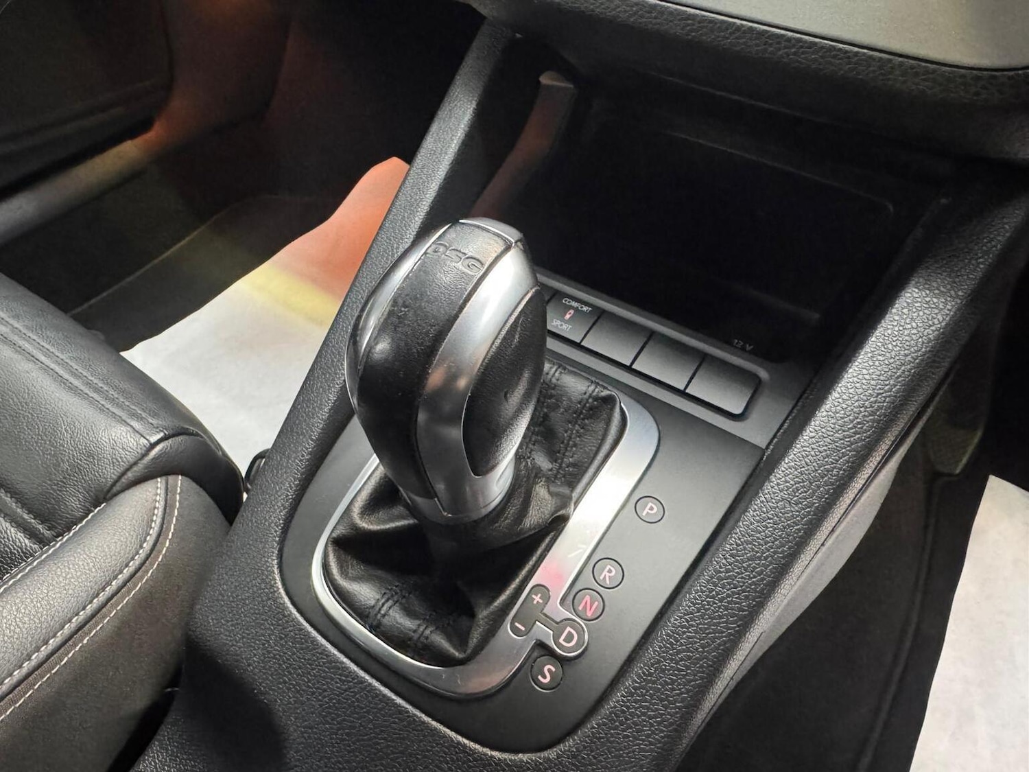 Used Volkswagen Scirocco 2012 for sale - 76769948: Photo 44