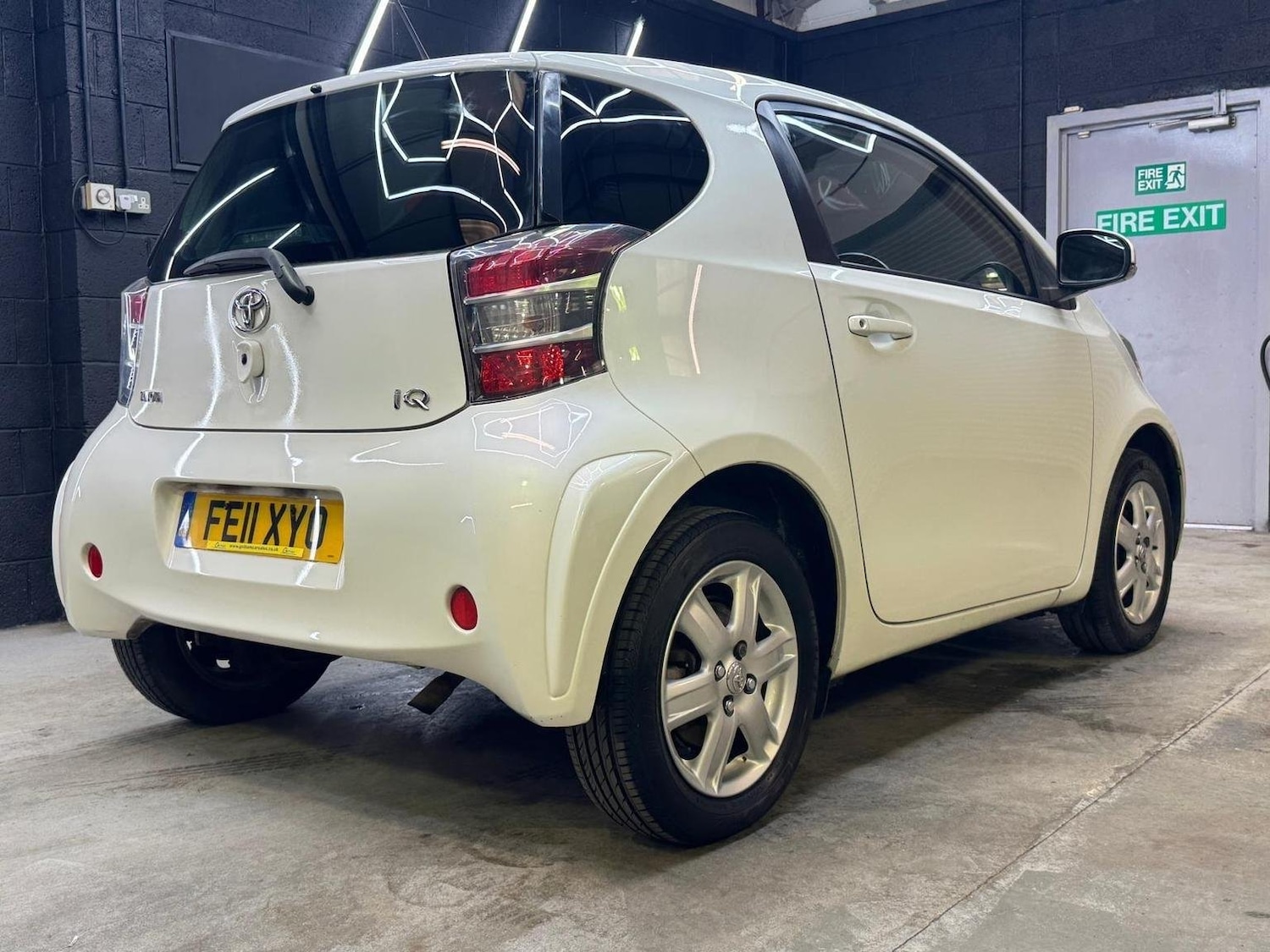 Used Toyota IQ 2011 for sale - 76725768: Photo 25