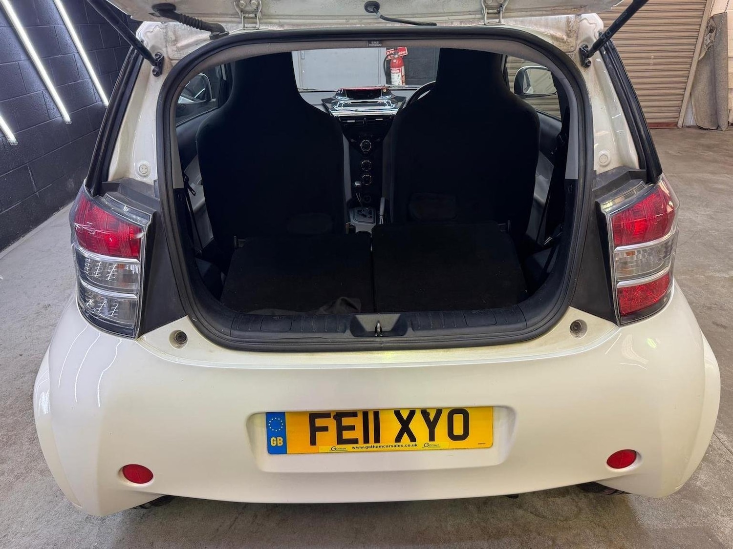 Used Toyota IQ 2011 for sale - 76725768: Photo 40