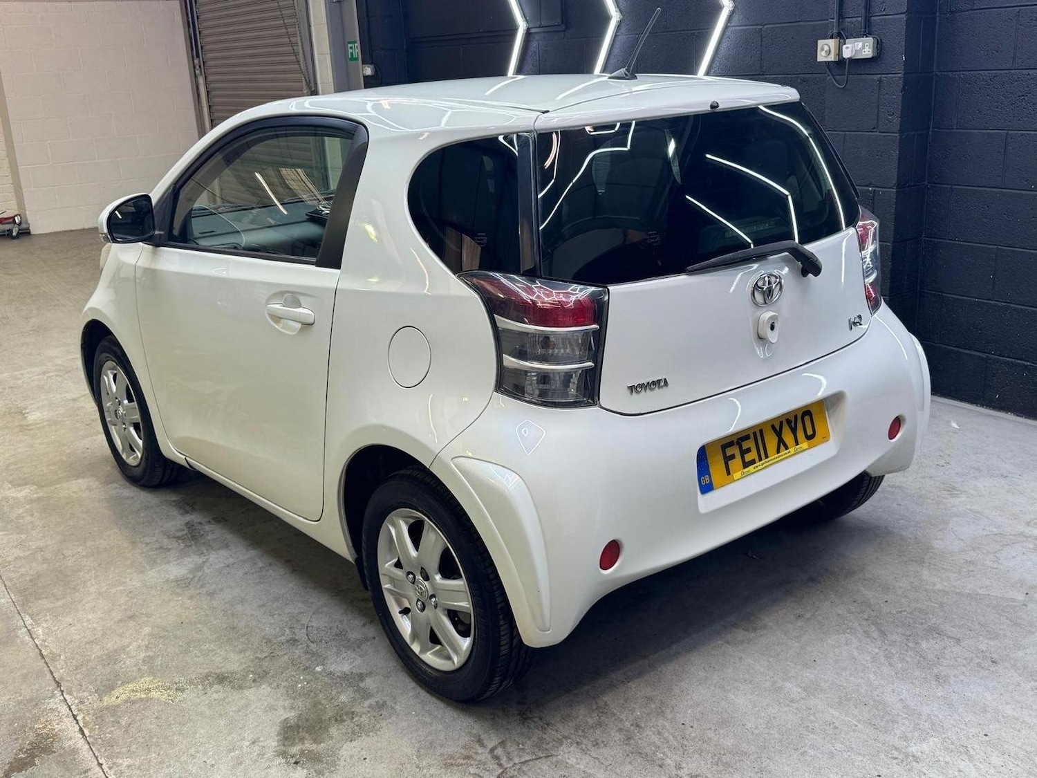 Used Toyota IQ 2011 for sale - 76725768: Photo 9