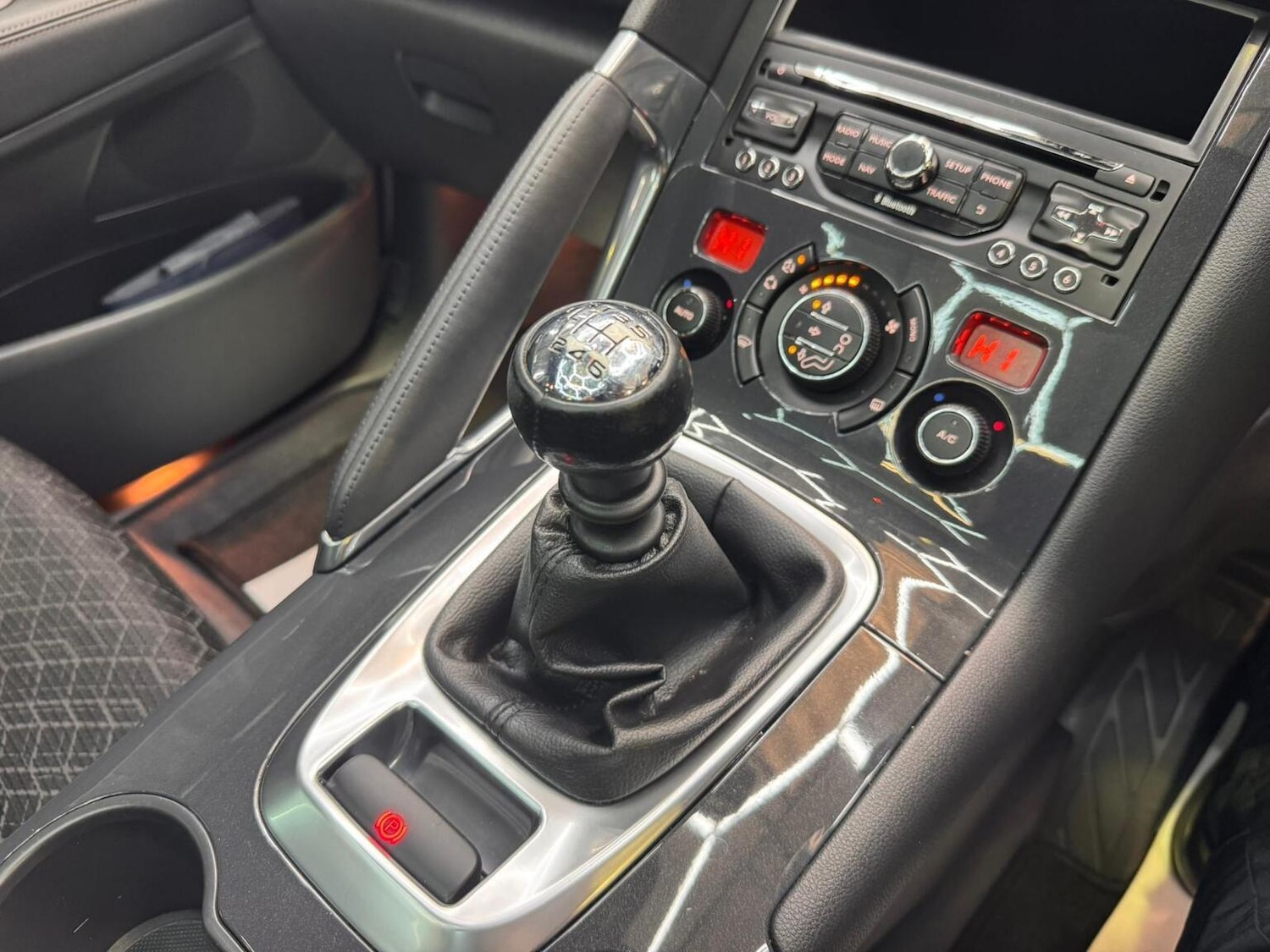 Used Peugeot 3008 2016 for sale - 76918419: Photo 42