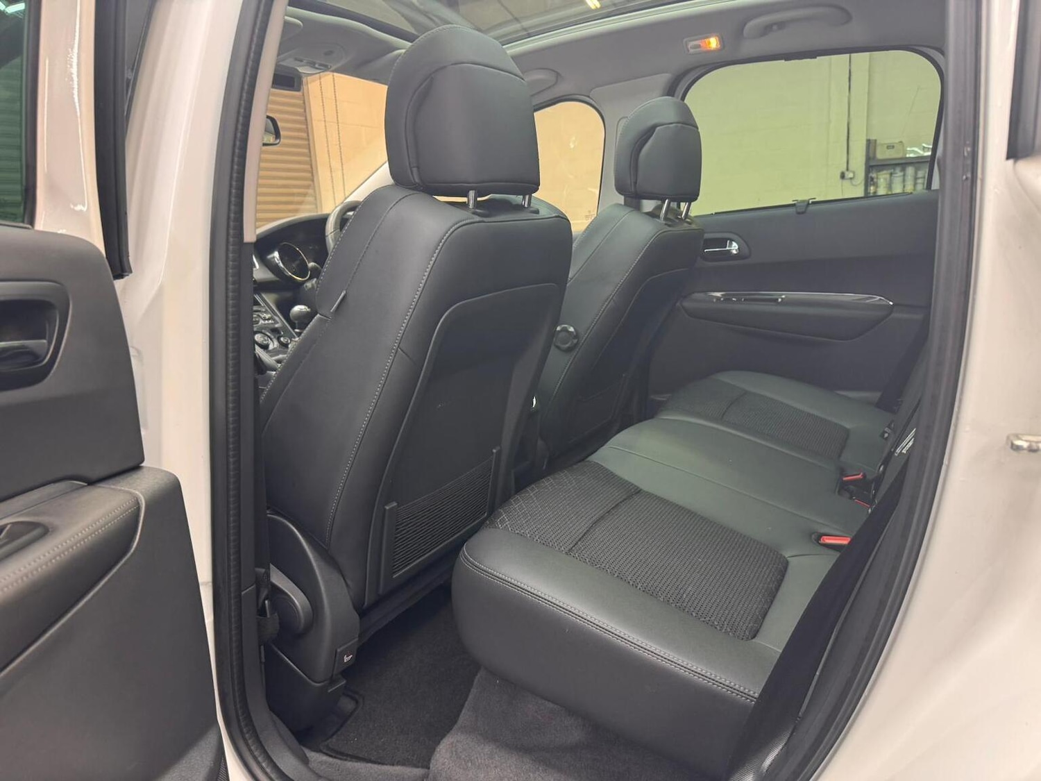 Used Peugeot 3008 2016 for sale - 76918419: Photo 50