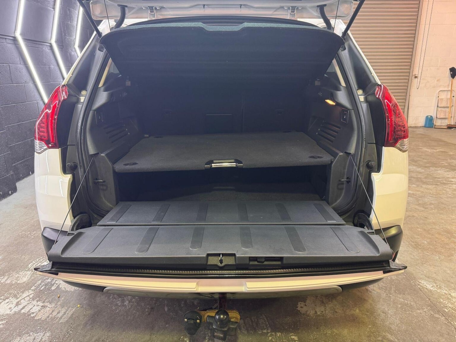 Used Peugeot 3008 2016 for sale - 76918419: Photo 51