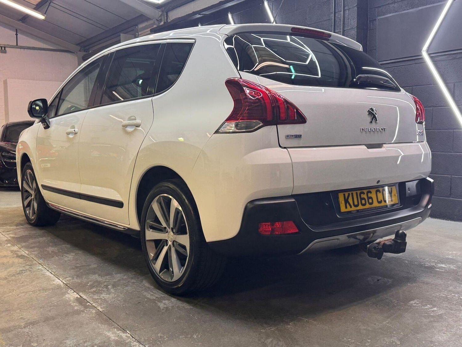 Used Peugeot 3008 2016 for sale - 76918419: Photo 9