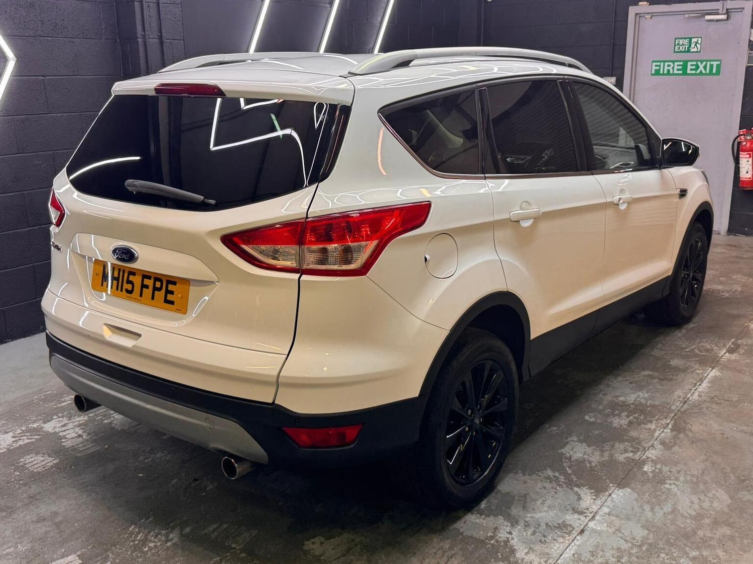Used Ford Kuga 2015 for sale - 76793399: Photo 24