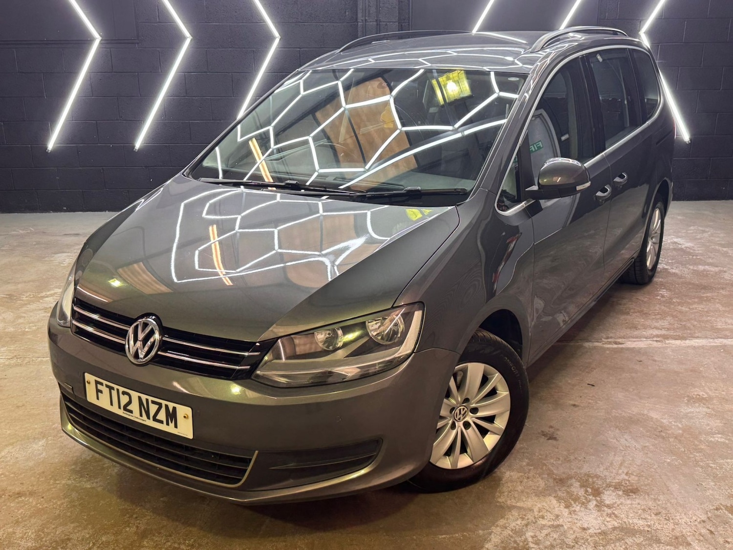 Used Volkswagen Sharan 2012 for sale - 77997272: Photo 16