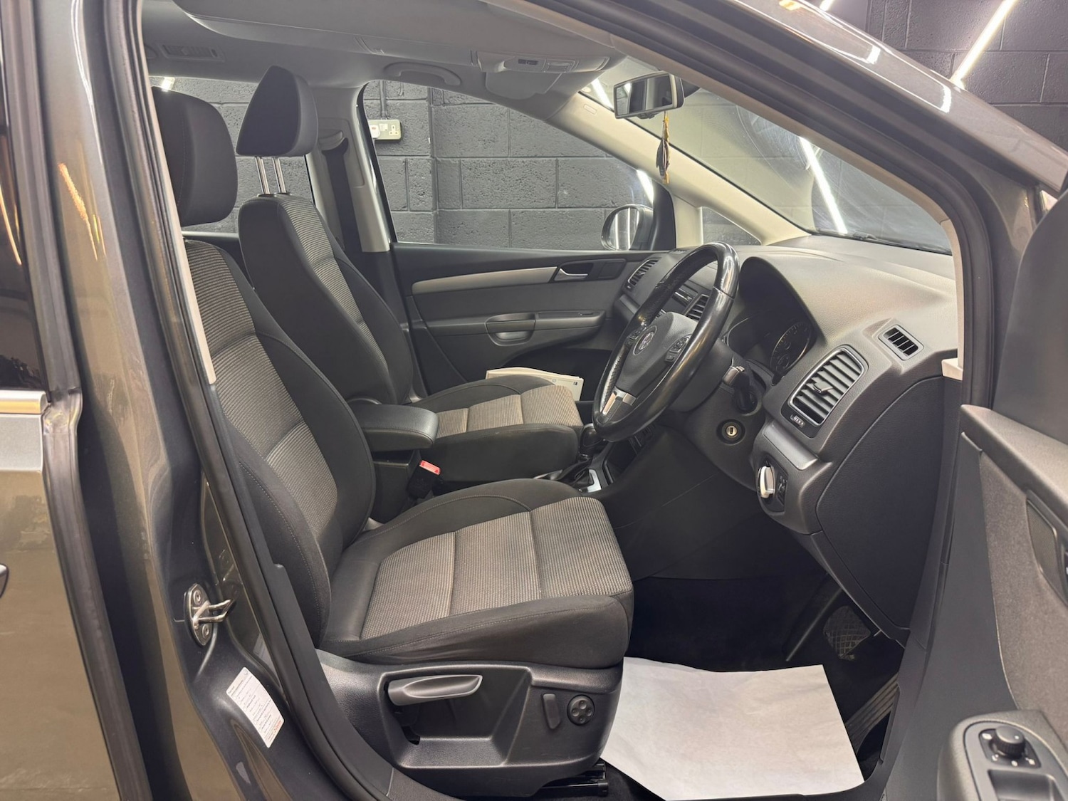 Used Volkswagen Sharan 2012 for sale - 77997272: Photo 34