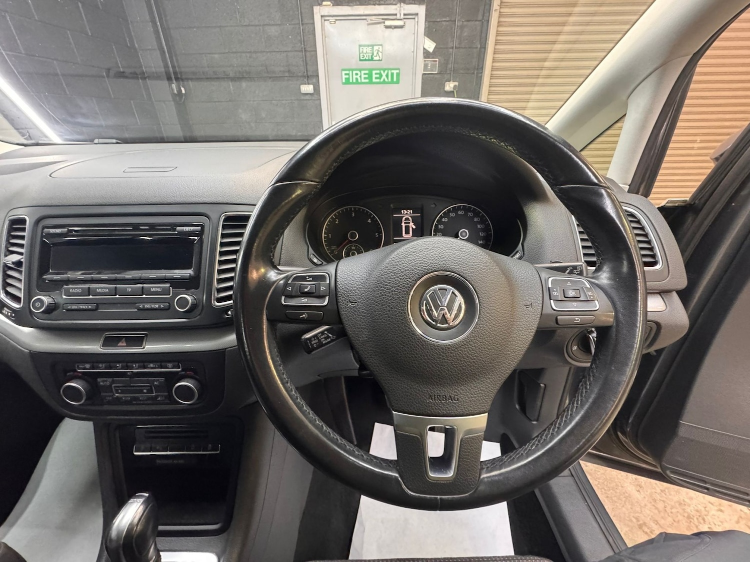 Used Volkswagen Sharan 2012 for sale - 77997272: Photo 37