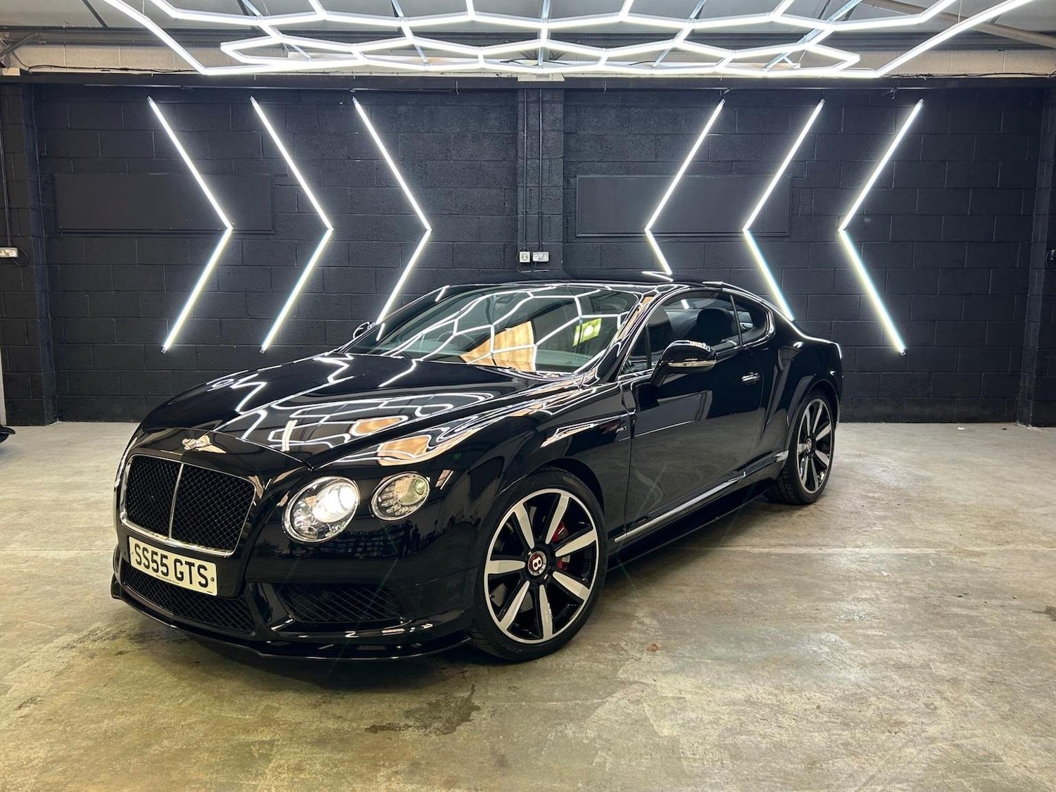 Used Bentley Continental 2014 for sale - 76793397: Photo 1