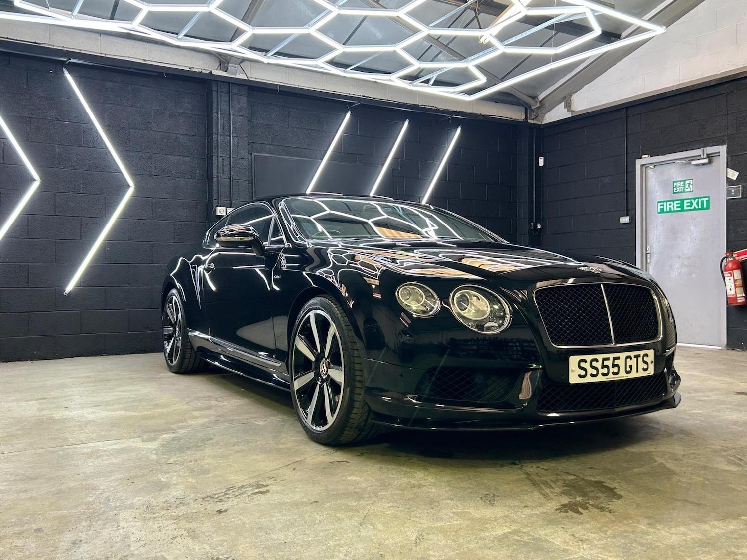 Used Bentley Continental 2014 for sale - 76793397: Photo 10