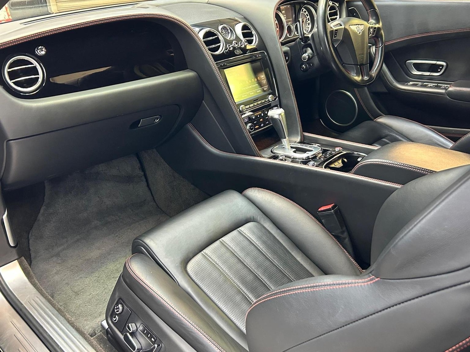 Used Bentley Continental 2014 for sale - 76793397: Photo 39