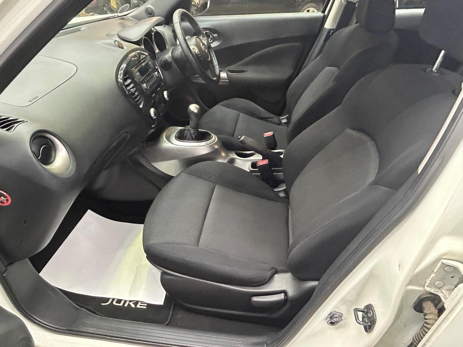 Used Nissan Juke 2011 for sale - 77289231: Photo 23