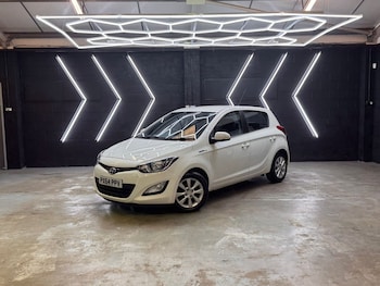 Used Hyundai i20 2014 for sale - 78608244: Photo