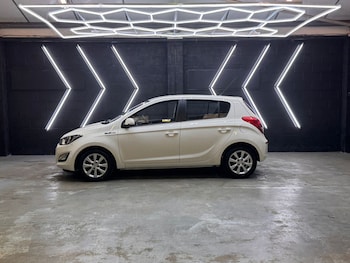 Used Hyundai i20 2014 for sale - 78608244: Photo