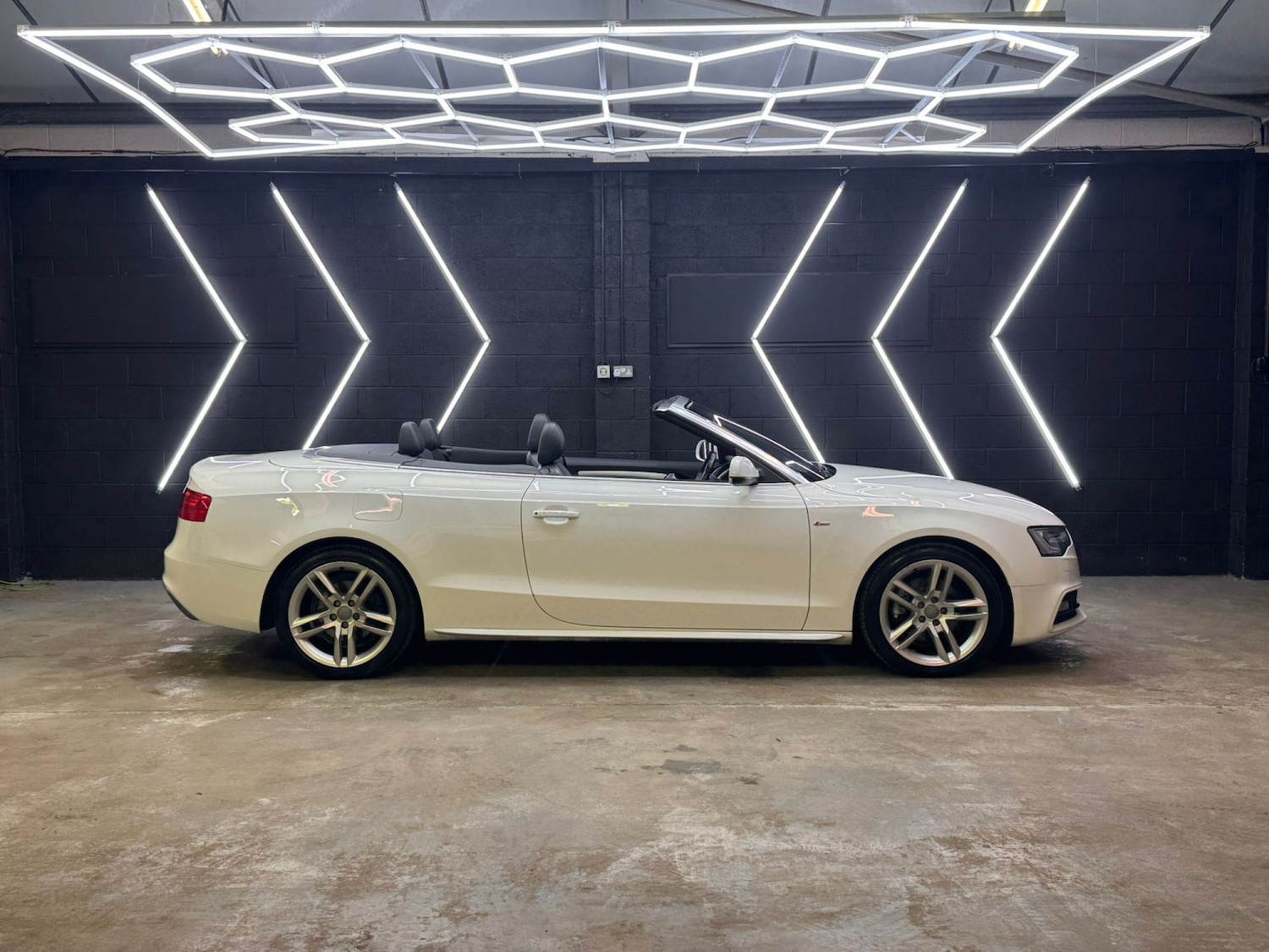 Used Audi A5 2014 for sale - 77991584: Photo 32