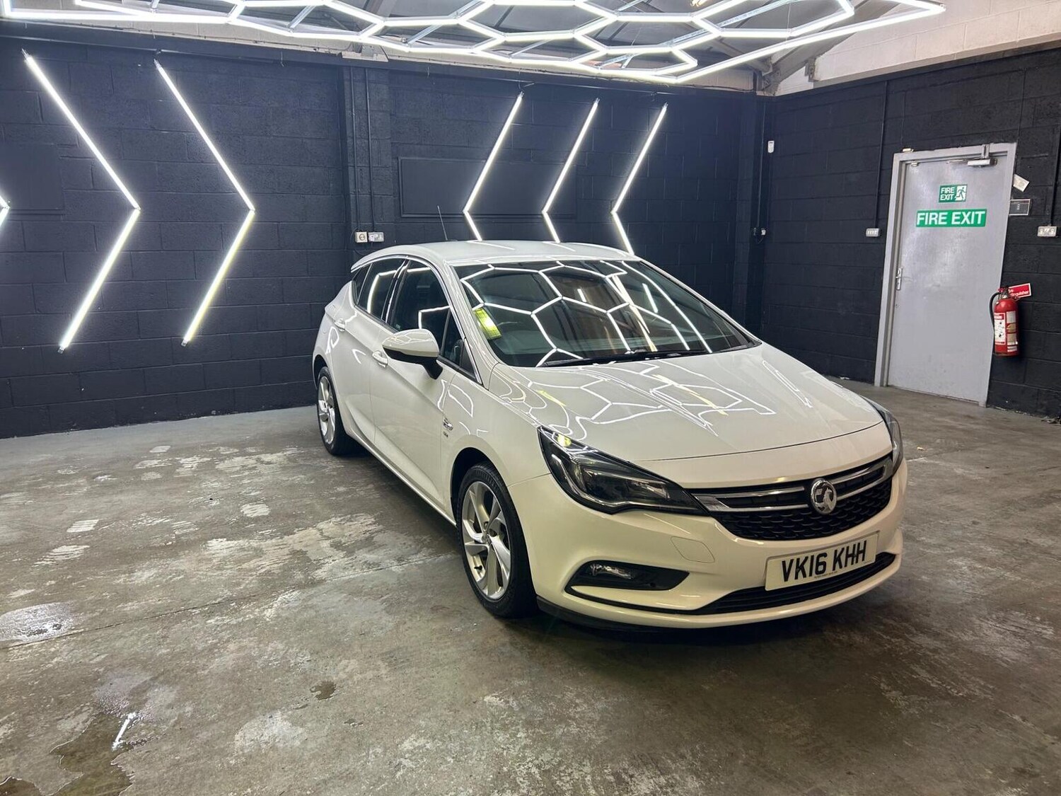 Used Vauxhall Astra 2016 for sale - 76725763: Photo 11