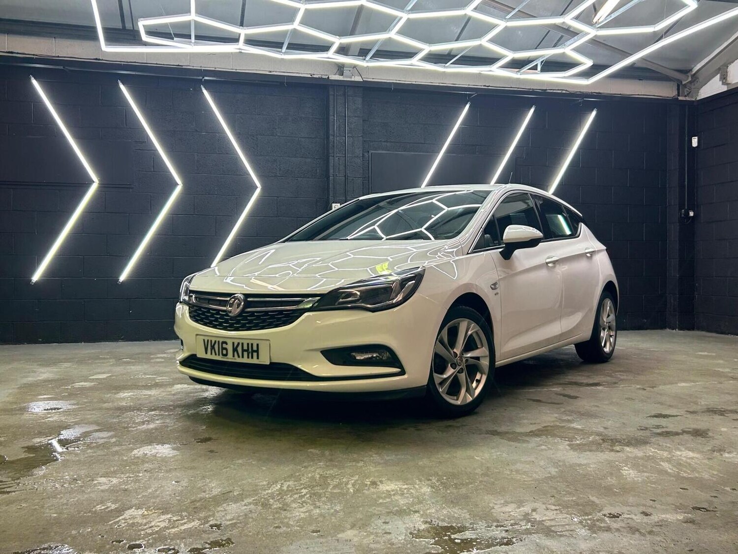 Used Vauxhall Astra 2016 for sale - 76725763: Photo 12