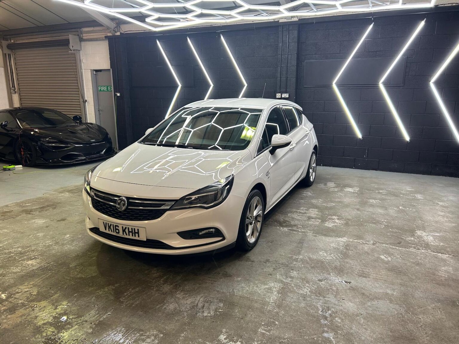 Used Vauxhall Astra 2016 for sale - 76725763: Photo 19