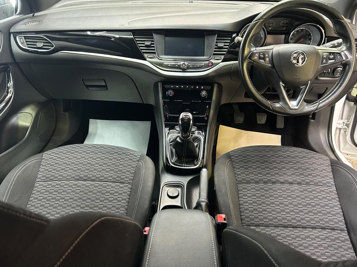 Used Vauxhall Astra 2016 for sale - 76725763: Photo 25