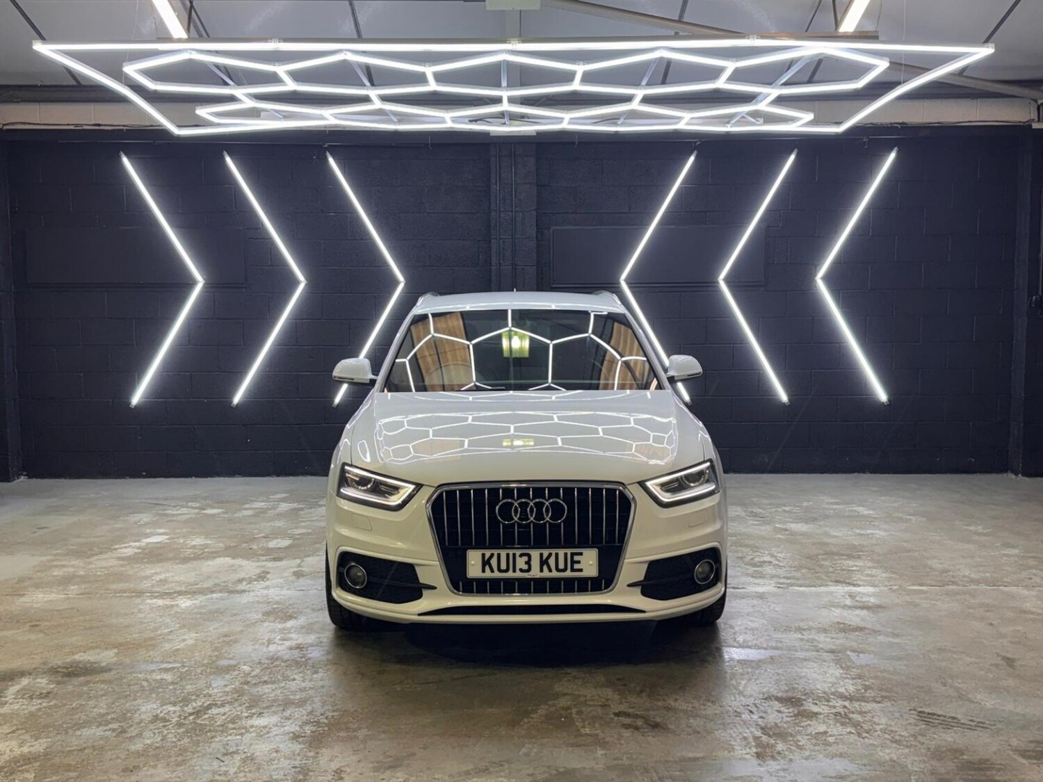 Used Audi Q3 2013 for sale - 77729591: Photo 15