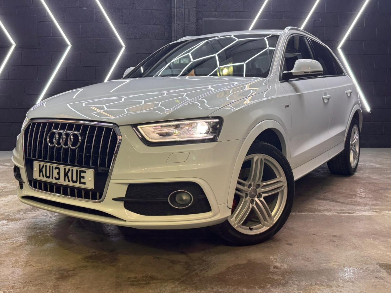 Used Audi Q3 2013 for sale - 77729591: Photo 16