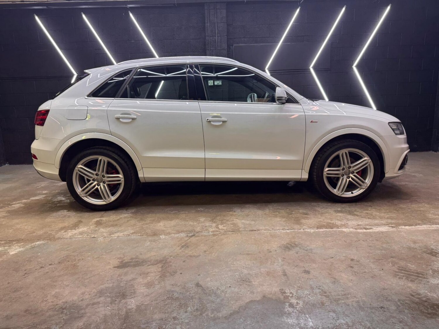 Used Audi Q3 2013 for sale - 77729591: Photo 28