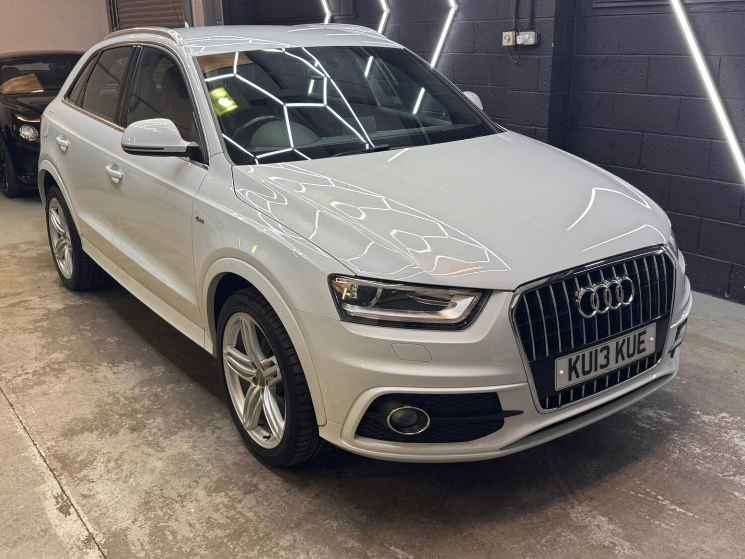 Used Audi Q3 2013 for sale - 77729591: Photo 31