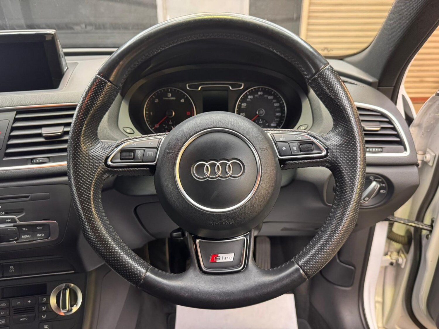 Used Audi Q3 2013 for sale - 77729591: Photo 34