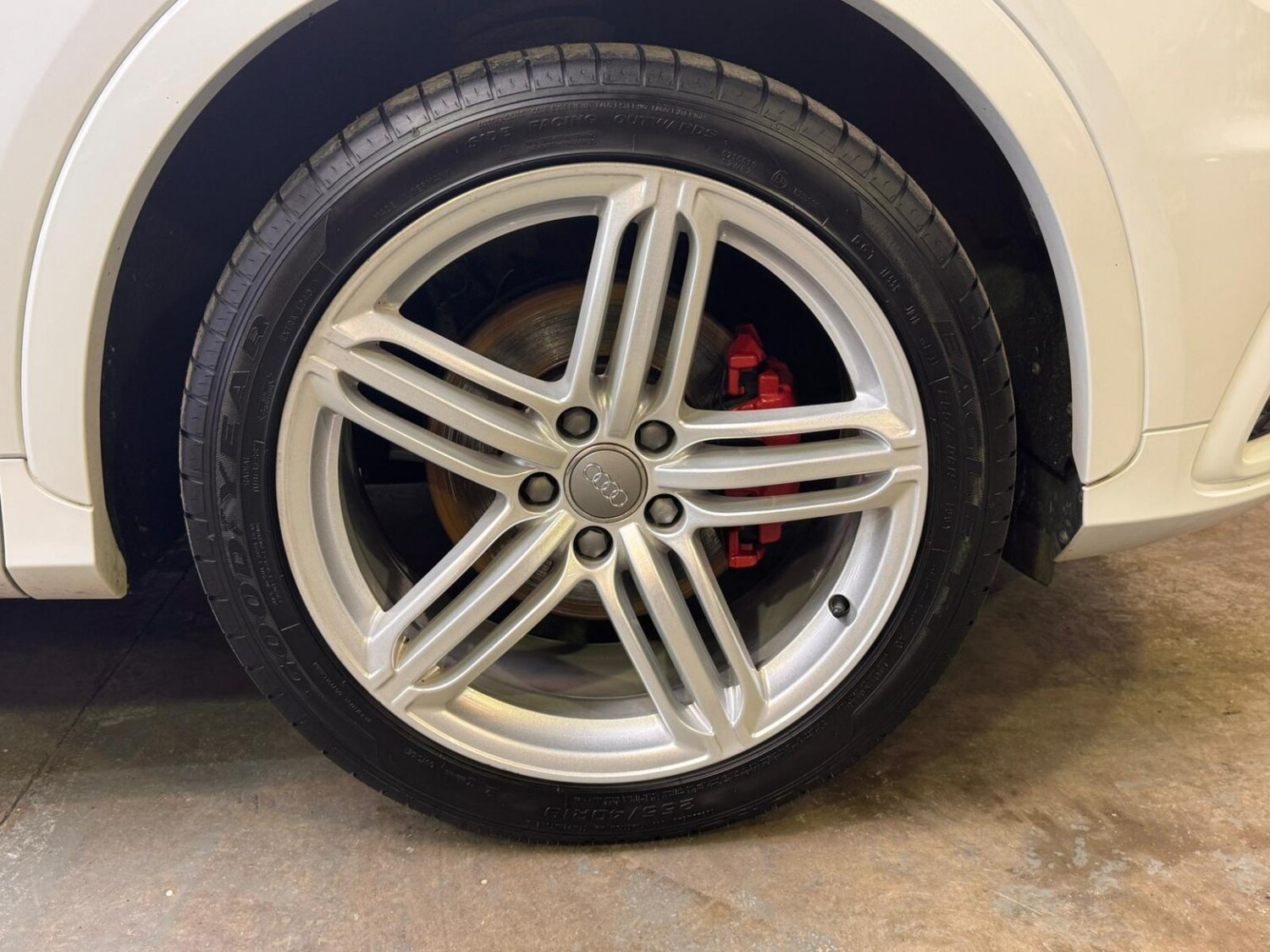 Used Audi Q3 2013 for sale - 77729591: Photo 49