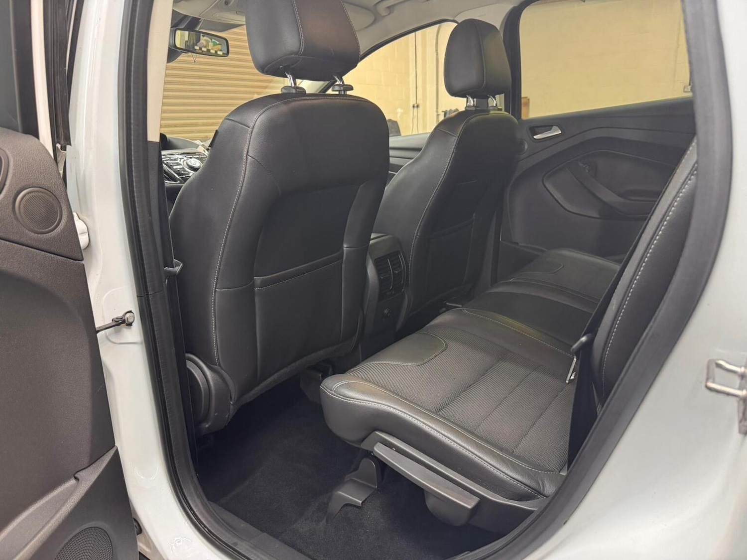 Used Ford Kuga 2015 for sale - 77792911: Photo 47