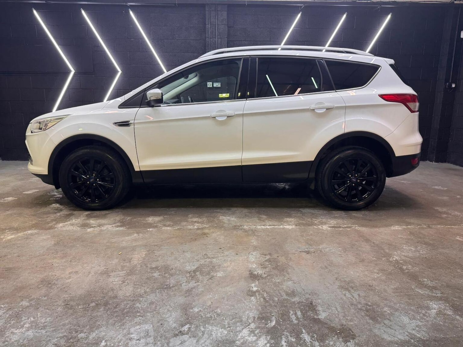 Used Ford Kuga 2015 for sale - 77792911: Photo 7
